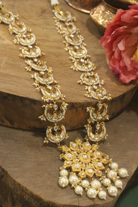 Riana Jewellery Rajputi Rajputi Kundan Embellished Necklace 