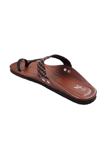 Buy_The Madras Trunk_Brown Woven Strap Kolhapuri Flats 