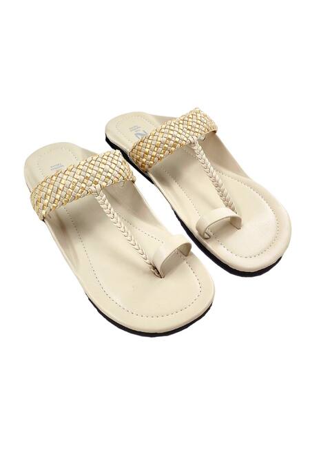 The Madras Trunk Off White Checkered Strap Kolhapuri Flats Online at Aza Fashions The Madras Trunk_Off White Checkered Strap Kolhapuri Flats _Online_at_Aza_Fashions