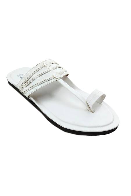 Buy The Madras Trunk White Woven Kolhapuri Flats Online at Aza Fashions Buy_The Madras Trunk_White Woven Kolhapuri Flats _Online_at_Aza_Fashions