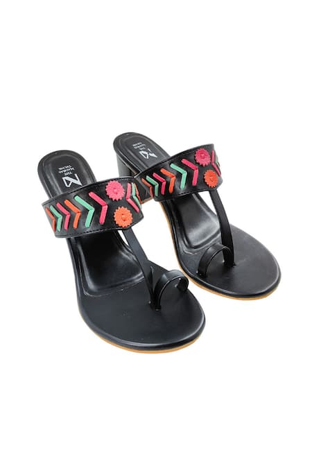 Shop The Madras Trunk Black Cut Work, Embroidery Kolhapuri Heels With Cutwork Design at Aza Fashions Shop_The Madras Trunk_Black Cut Work, Embroidery Kolhapuri Heels With Cutwork Design _at_Aza_Fashions