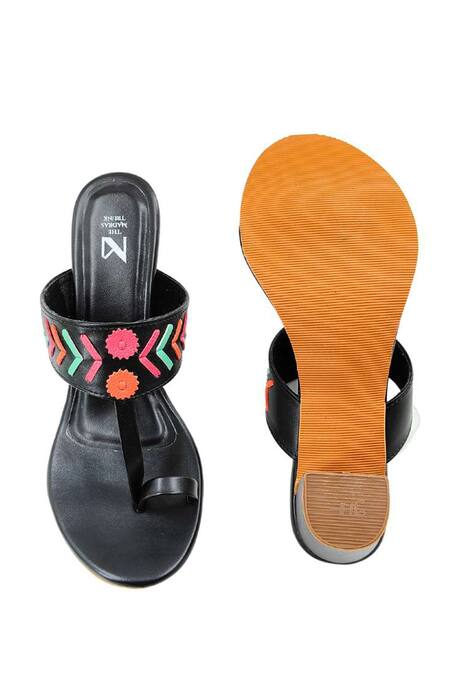 Buy The Madras Trunk Black Cut Work, Embroidery Kolhapuri Heels With Cutwork Design Buy_The Madras Trunk_Black Cut Work, Embroidery Kolhapuri Heels With Cutwork Design