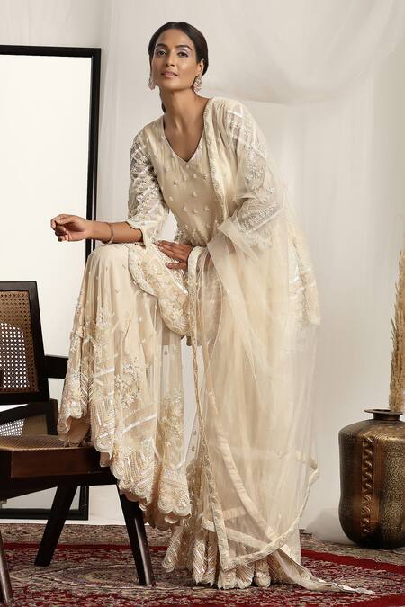 Buy_House Of Supriya_Ivory Net Sequins, Pearls, Beads V-neck Floral Embroidered Gharara Kurta Set _Online_at_Aza_Fashions