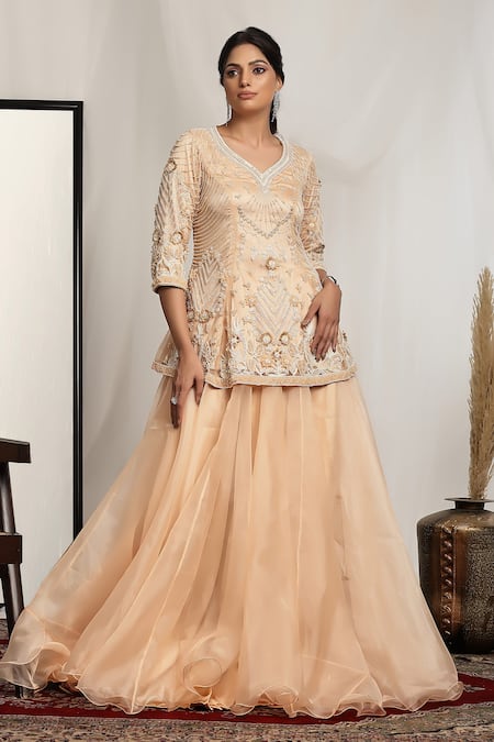 HOUSE OF SUPRIYA Embroidered Kurta & Lehenga Set 