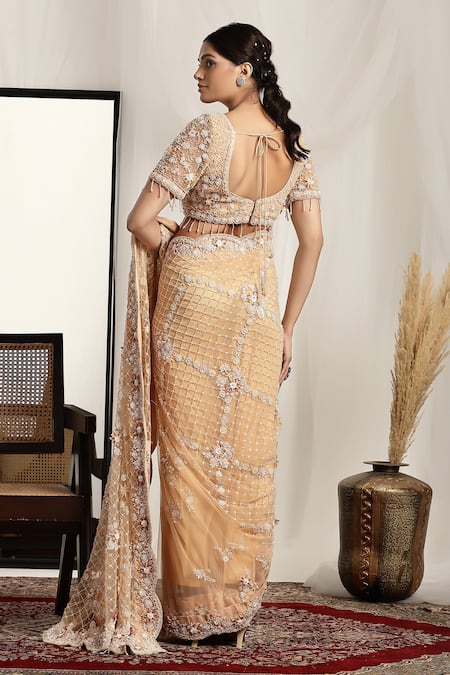 House Of Supriya Peach Scallop Hem Embroidered Saree Set 