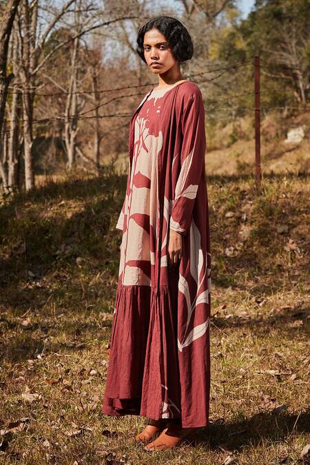 Kharakapas Beige Cotton Round Neck Cedar Floral Print Maxi Dress And Jacket Online at Aza Fashions Kharakapas_Beige Cotton Round Neck Cedar Floral Print Maxi Dress And Jacket _Online_at_Aza_Fashions