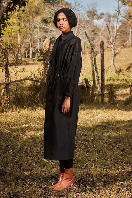 Buy_Kharakapas_Black Cotton, Poplin Collared Balloon Sleeve Shirt Dress _Online_at_Aza_Fashions