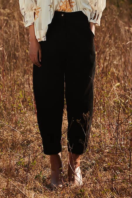 Kharakapas Black Corduroy Solid Trouser Online at Aza Fashions Kharakapas_Black Corduroy Solid Trouser _Online_at_Aza_Fashions