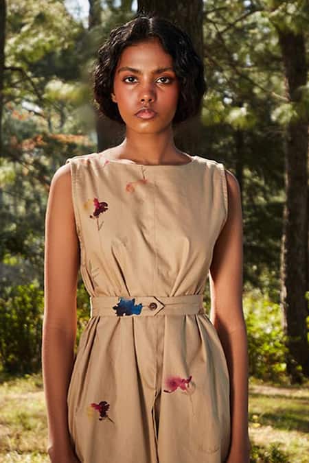 Buy_Kharakapas_Brown Oxford Embroidery Boat Neck Khaki Fleur Print Belted Jumpsuit _Online_at_Aza_Fashions