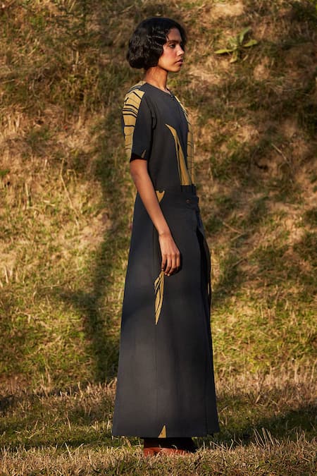 Shop_Kharakapas_Gray Oxford Round Neck Charcoal Grey Leaf Print Jumpsuit _Online_at_Aza_Fashions