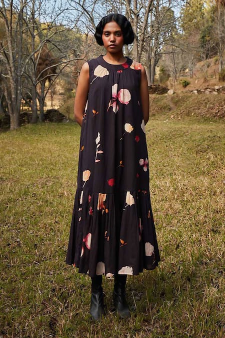 Kharakapas Abstract Bouquet Print Gathered Dress 