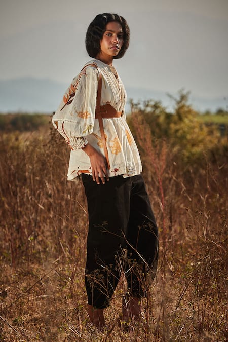 Shop_Kharakapas_Off White , Satin Embroidery Split V-neck Floral Print Notched Top _Online_at_Aza_Fashions