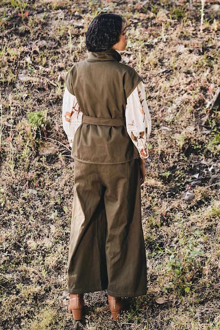 Kharakapas Flared Olive Green Twill Pant 