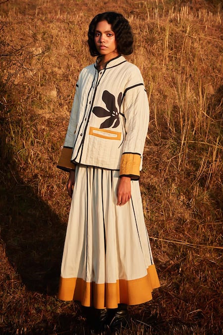Buy_Kharakapas_Off White Cotton Embroidery Bandeau Neck Floral Patchwork Jacket _Online_at_Aza_Fashions