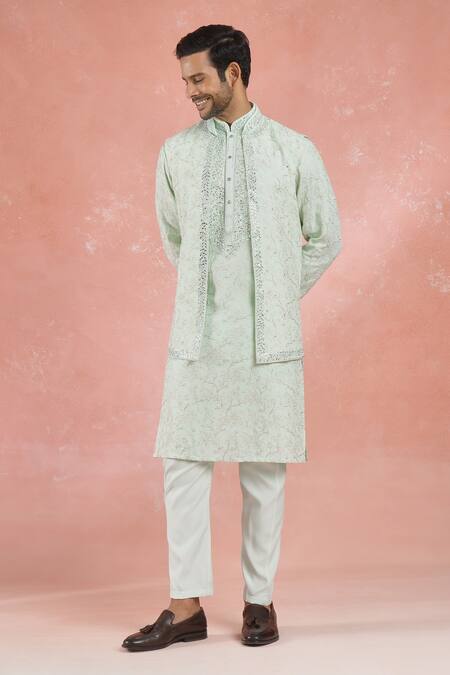 Rng Safawala Green Muslin, Silk, Cotton Mirrors, Embroidery Floral Bundi Kurta Set at Aza Fashions Rng Safawala_Green Muslin, Silk, Cotton Mirrors, Embroidery Floral Bundi Kurta Set _at_Aza_Fashions