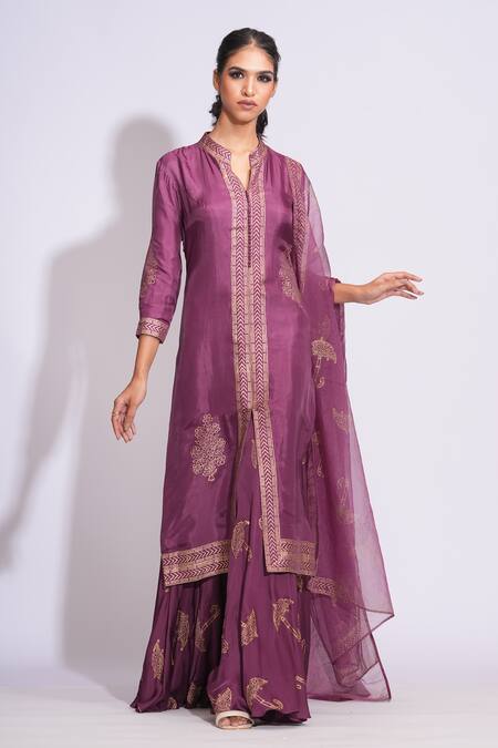 Buy Shruti S Wine Silk, Modal, Organza Embroidery Mandarin Floral Hand Block Print Kurta Set Online at Aza Fashions Buy_Shruti S_Wine Silk, Modal, Organza Embroidery Mandarin Floral Hand Block Print Kurta Set _Online_at_Aza_Fashions