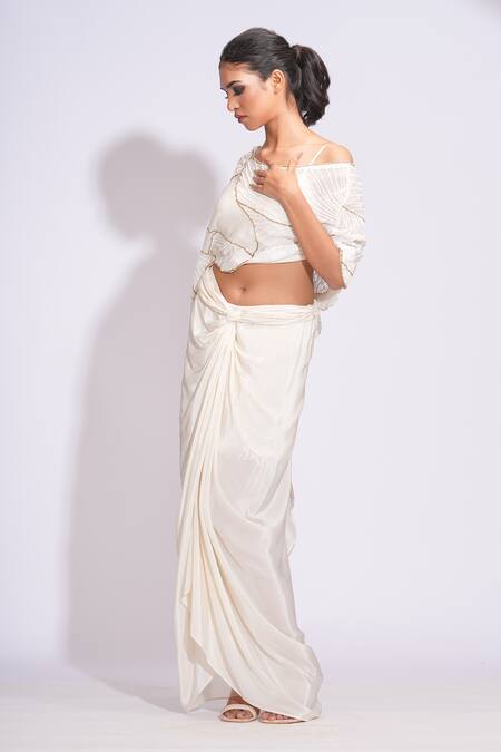 Buy Shruti S Off White Silk, Crepe Sequins Round Neck Upcycled Embroidered Cape And Dhoti Set Buy_Shruti S_Off White Silk, Crepe Sequins Round Neck Upcycled Embroidered Cape And Dhoti Set