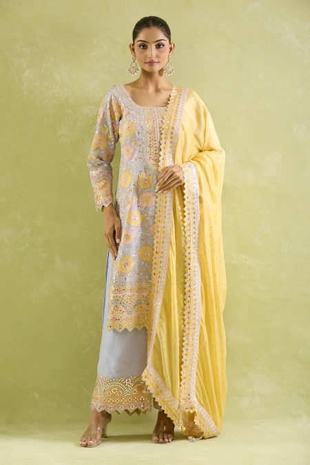 Buy_SUHINO_Blue Organza, Cotton Embroidery, Gota Patti, Mughal Bloom Patch Kurta Set 
