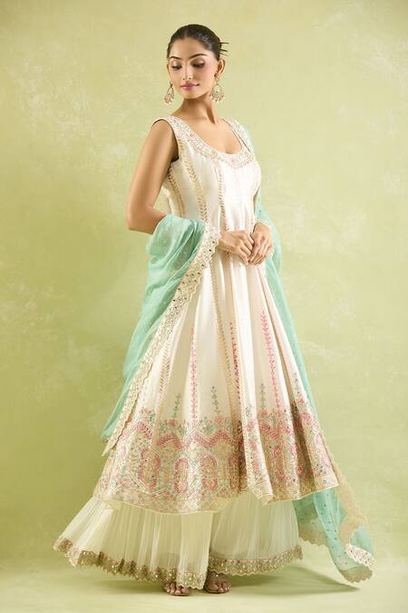 Buy_SUHINO_White Organza, Georgette, Silk Embroidery, Mirrors Bloom Vine Anarkali Set 