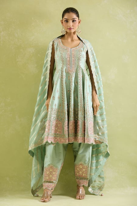 Shop SUHINO Green Organza, Cotton, Taffeta Mirrors, Embroidery Round Flora Art Anarkali Set Online at Aza Fashions Shop_SUHINO_Green Organza, Cotton, Taffeta Mirrors, Embroidery Round Flora Art Anarkali Set_Online_at_Aza_Fashions