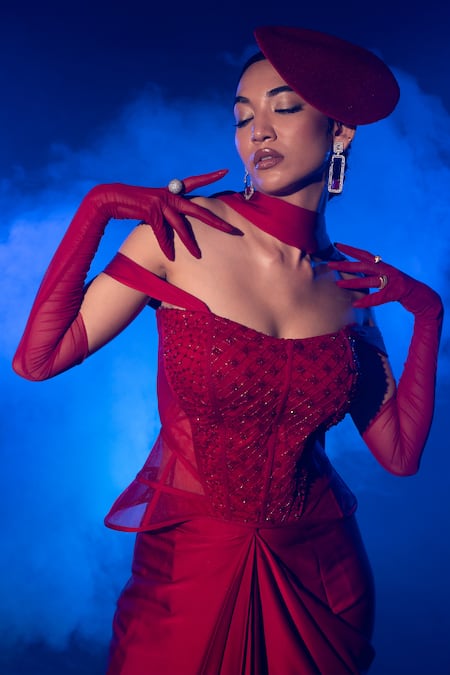 Buy_Vesture_Red Silk, Cotton Crystals, Cut Work Embroidered Corset And Pre-draped Saree _Online_at_Aza_Fashions