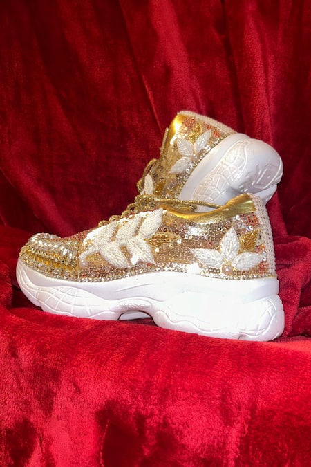 Buy_Chal Jooti_Beige Madhumalti Leaf Embellished Sneakers _Online_at_Aza_Fashions