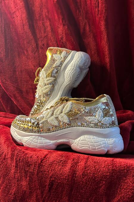 Chal Jooti_Beige Madhumalti Leaf Embellished Sneakers _at_Aza_Fashions