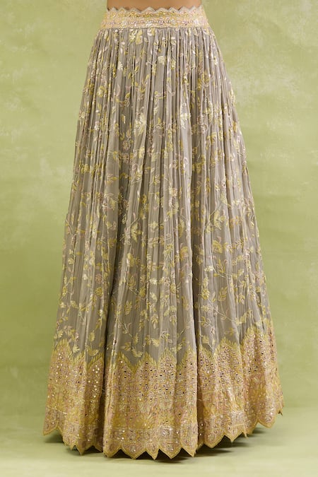 Buy SUHINO Gray Organza, Chiffon Mirrors, Embroidery Round Grey Lehenga Set With Dupatta Buy_SUHINO_Gray Organza, Chiffon Mirrors, Embroidery Round Grey Lehenga Set With Dupatta