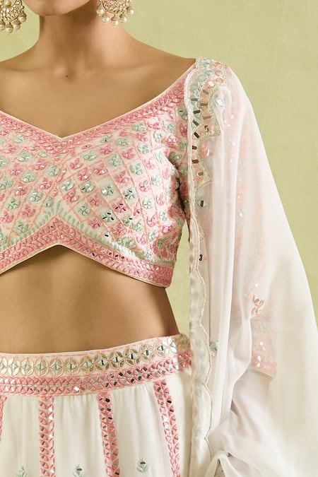 Shop SUHINO White Organza Mirrors, Embroidery Lehenga Set Shop_SUHINO_White Organza Mirrors, Embroidery Lehenga Set