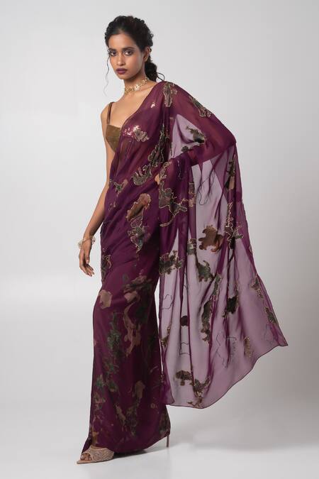 Advait Gold Organza, Hemp Sequins, Embellished Patchwork Pre-draped Saree Set Online at Aza Fashions Advait_Gold Organza, Hemp Sequins, Embellished Patchwork Pre-draped Saree Set _Online_at_Aza_Fashions