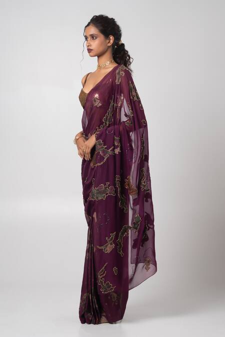 Buy Advait Gold Organza, Hemp Sequins, Embellished Patchwork Pre-draped Saree Set Online at Aza Fashions Buy_Advait_Gold Organza, Hemp Sequins, Embellished Patchwork Pre-draped Saree Set _Online_at_Aza_Fashions
