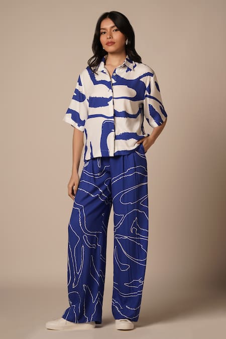 Advait Cora Cari Abstract Print Shirt With Pleated Trouser 