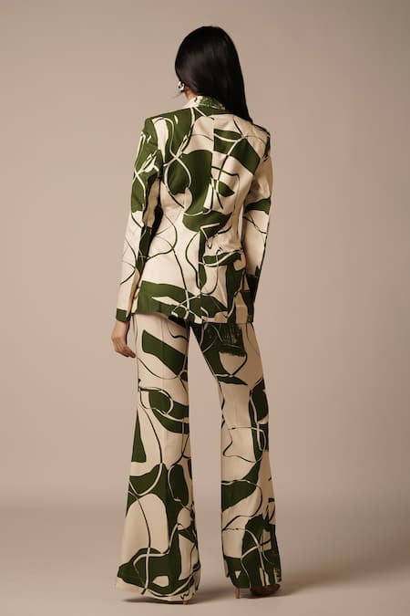 Shop Advait Beige Lenzing Modal Print Abstract Wave Lapel Collar Neck Blazer at Aza Fashions Shop_Advait_Beige Lenzing Modal Print Abstract Wave Lapel Collar Neck Blazer _at_Aza_Fashions