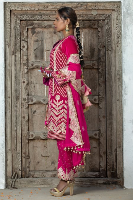 Monk & Mei By Sonia Anand_Fuchsia Organza, Velvet, Silk Gota Patti, Tassels Embroidered Kurta Pant Set _at_Aza_Fashions