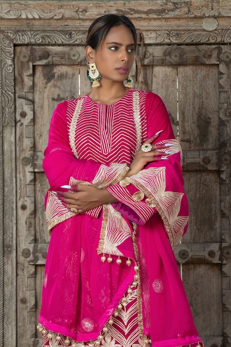 Buy_Monk & Mei By Sonia Anand_Fuchsia Organza, Velvet, Silk Gota Patti, Tassels Embroidered Kurta Pant Set 