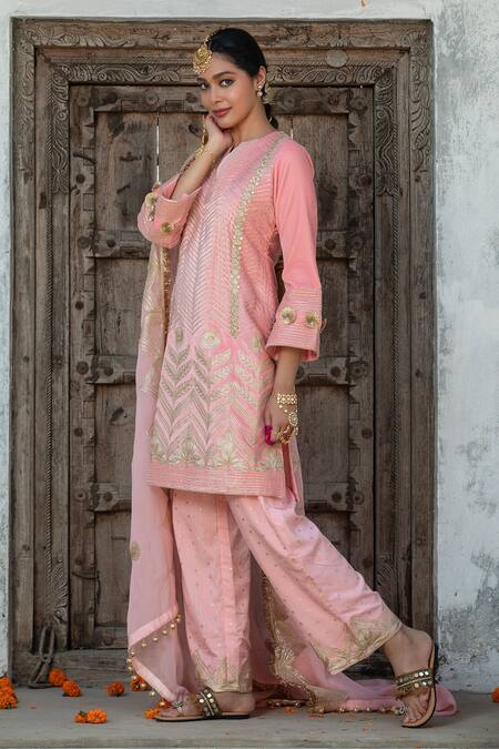 Monk & Mei By Sonia Anand_Pink Organza, Velvet, Silk Gota Patti, Tassels Floral Embroidered Kurta Set _at_Aza_Fashions