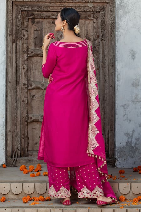 Monk & Mei By Sonia Anand Fuchsia Organza, Silk Gota Patti, Tassels Boat Neck Work Kurta Pant Set Online at Aza Fashions Monk & Mei By Sonia Anand_Fuchsia Organza, Silk Gota Patti, Tassels Boat Neck Work Kurta Pant Set _Online_at_Aza_Fashions