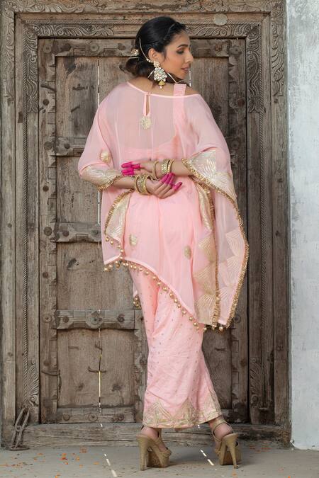 Monk & Mei By Sonia Anand_Pink Silk Tassels, Embroidery Scoop Neck Floral Gota Kaftan Set _at_Aza_Fashions