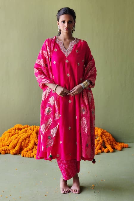 Pooja Singhal Bloom Marodi Embroidered Kurta Pant Set 