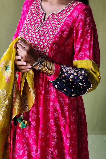 Buy_Pooja Singhal_Pink Silk, Handloom Cotton, Linen Diamonds, Floral Print Marodi Anarkali Set _Online_at_Aza_Fashions