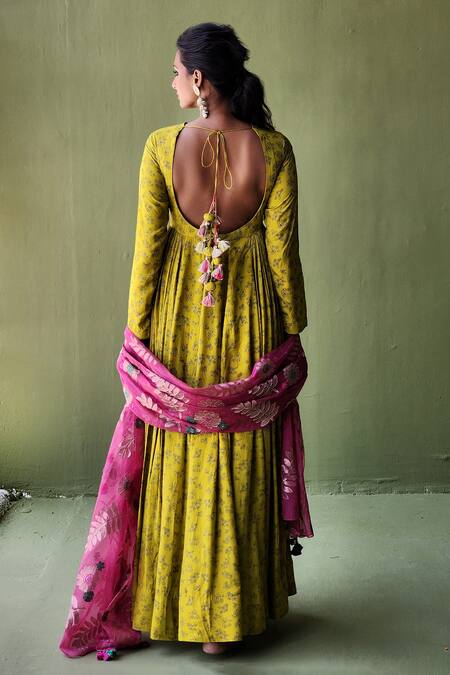 Shop Pooja Singhal Green Silk, Linen, Handloom Cotton Gulshan Print Embroidered Anarkali Set at Aza Fashions Shop_Pooja Singhal_Green Silk, Linen, Handloom Cotton Gulshan Print Embroidered Anarkali Set_at_Aza_Fashions