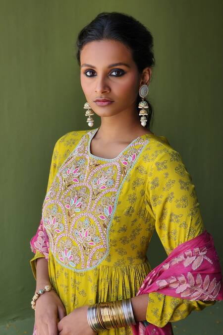 Buy Pooja Singhal Green Silk, Linen, Handloom Cotton Gulshan Print Embroidered Anarkali Set Online at Aza Fashions Buy_Pooja Singhal_Green Silk, Linen, Handloom Cotton Gulshan Print Embroidered Anarkali Set_Online_at_Aza_Fashions