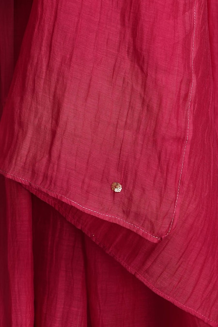 Shop Weaver Story Pink Chanderi, Cotton Satin Sequins, Embroidery V-neck Kurta Set Online at Aza Fashions Shop_Weaver Story_Pink Chanderi, Cotton Satin Sequins, Embroidery V-neck Kurta Set _Online_at_Aza_Fashions