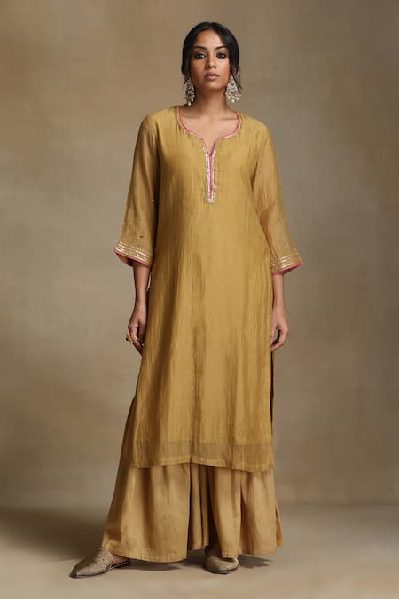 Weaver Story Yellow Chanderi, Cotton Satin Sequins, Embroidery Split Floral Kurta Set Online at Aza Fashions Weaver Story_Yellow Chanderi, Cotton Satin Sequins, Embroidery Split Floral Kurta Set _Online_at_Aza_Fashions