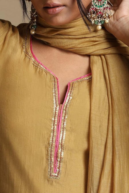 Weaver Story Yellow Chanderi, Cotton Satin Sequins, Embroidery Split Floral Kurta Set at Aza Fashions Weaver Story_Yellow Chanderi, Cotton Satin Sequins, Embroidery Split Floral Kurta Set _at_Aza_Fashions