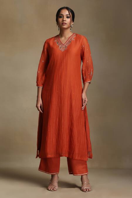 Buy_Weaver Story_Orange Chanderi, Cotton Satin Sequins, Embroidery V-neck Floral Kurta Set _Online_at_Aza_Fashions