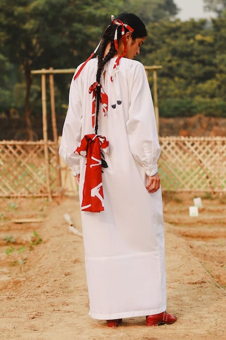 Shop_Doodlage_White Upcycled Cotton Embroidered Thread Round Patchwork Maxi Dress _at_Aza_Fashions