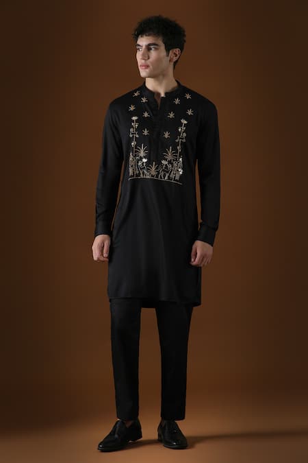 KOMAL KOTHARI Deer In The Woods Embroidered Straight Kurta 