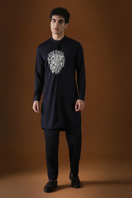 KOMAL KOTHARI Lion Motif Embroidered Front Button Down Kurta 