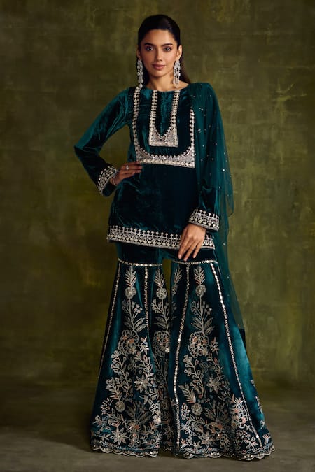 Label Sanya Gulati Resham Hand Embroidered Sharara Set 